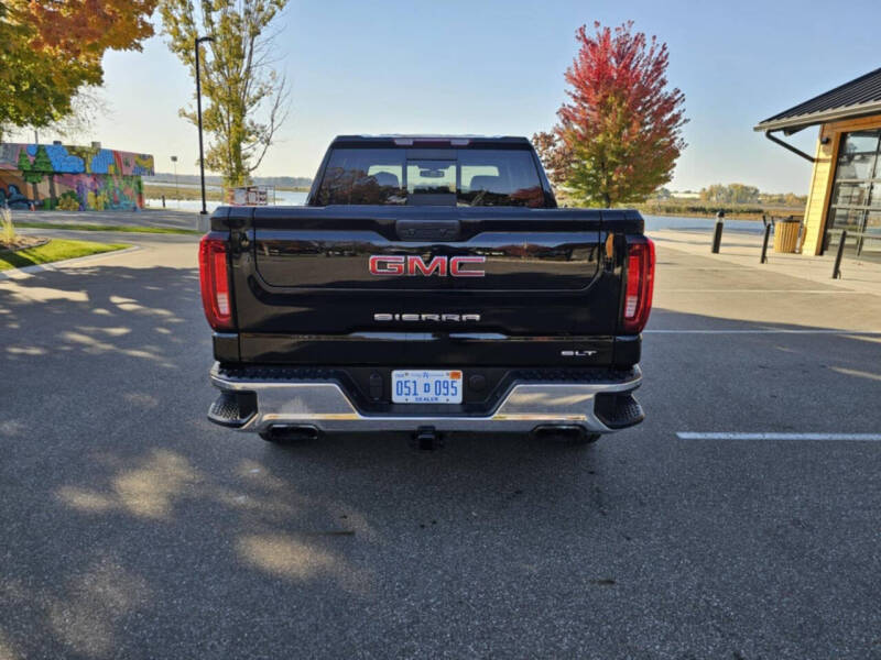 2021 GMC Sierra 1500 SLT photo 8