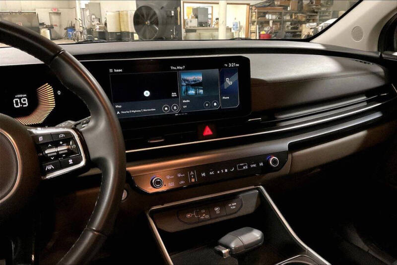 2025 Kia Carnival 6