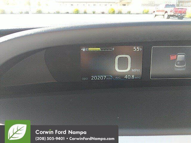 2019 Toyota Prius XLE AWD-e