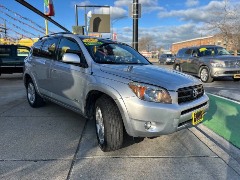 2007 Toyota RAV4 Sport photo 4