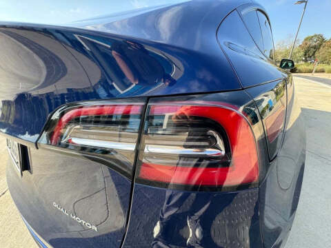 2024 Tesla Model Y Long Range