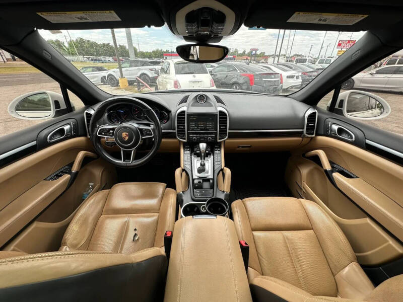 2016 Porsche Cayenne
