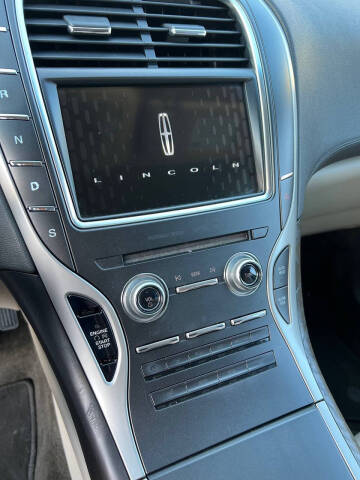 2017 Lincoln MKX Select