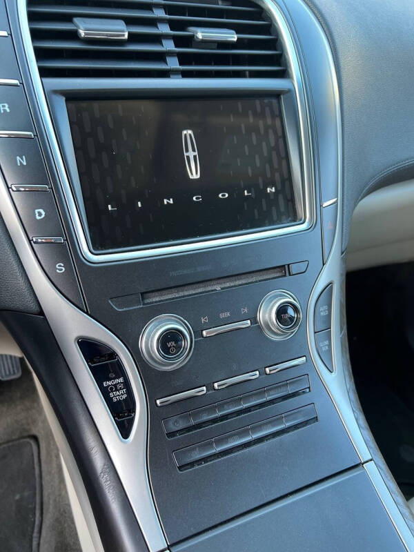 2017 Lincoln MKX Select