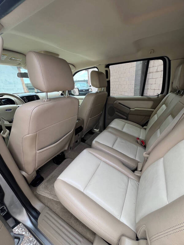 2008 Ford Explorer XLT