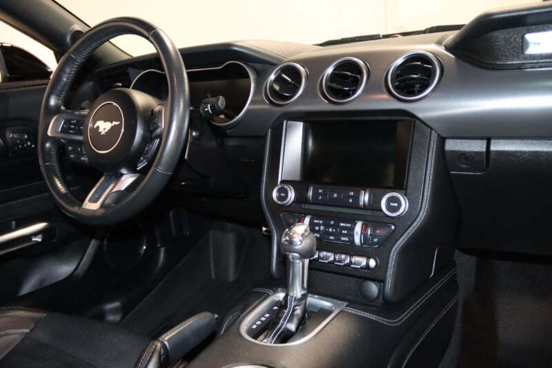 2021 Ford Mustang EcoBoost Premium