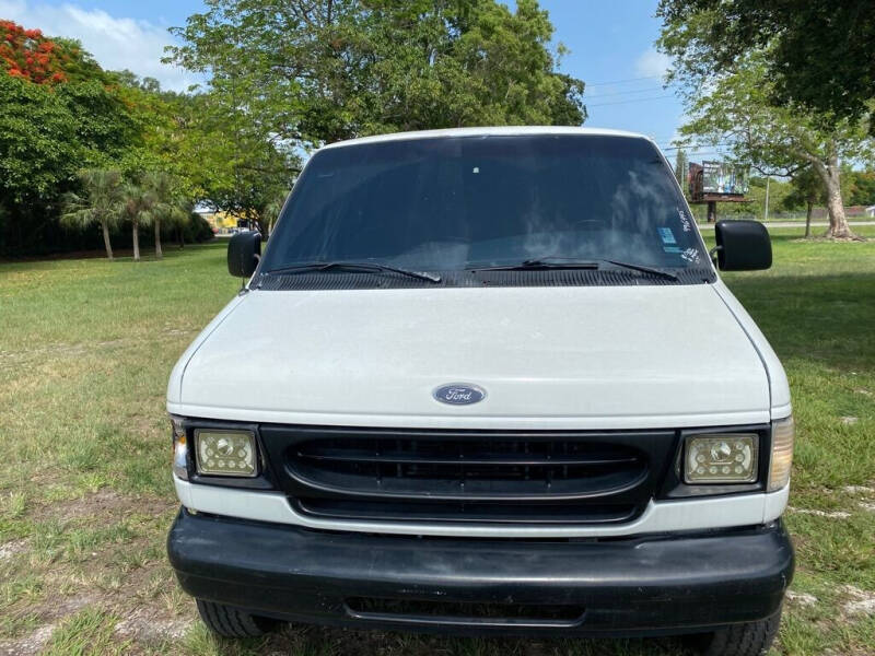 1999 Ford E-250