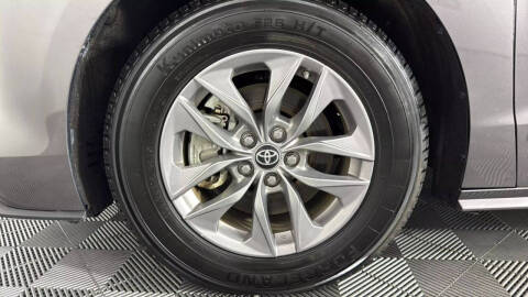 2021 Toyota Sienna XLE 7-Passenger