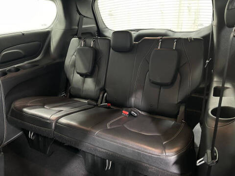 2020 Chrysler Pacifica Launch Edition