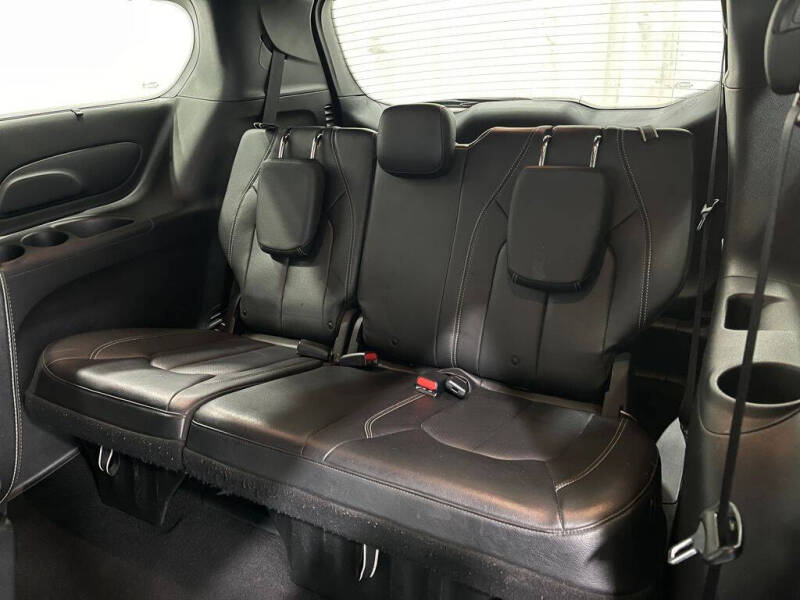 2020 Chrysler Pacifica Launch Edition