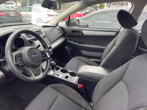 2019 Subaru Outback 2.5i