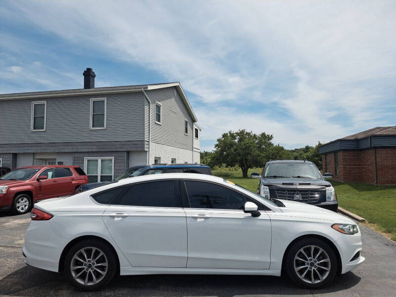 2017 Ford Fusion SE