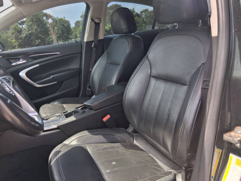 2012 Buick Regal Premium 1