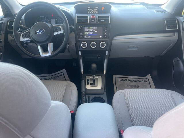 2017 Subaru Forester 2.5i