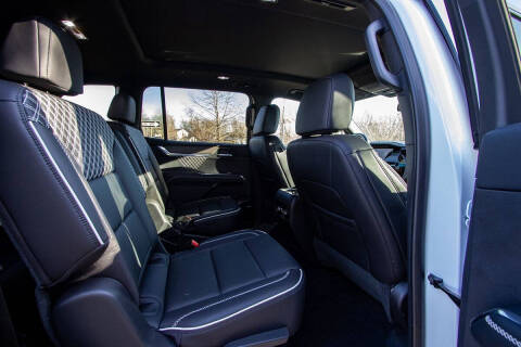 2025 GMC Acadia Denali