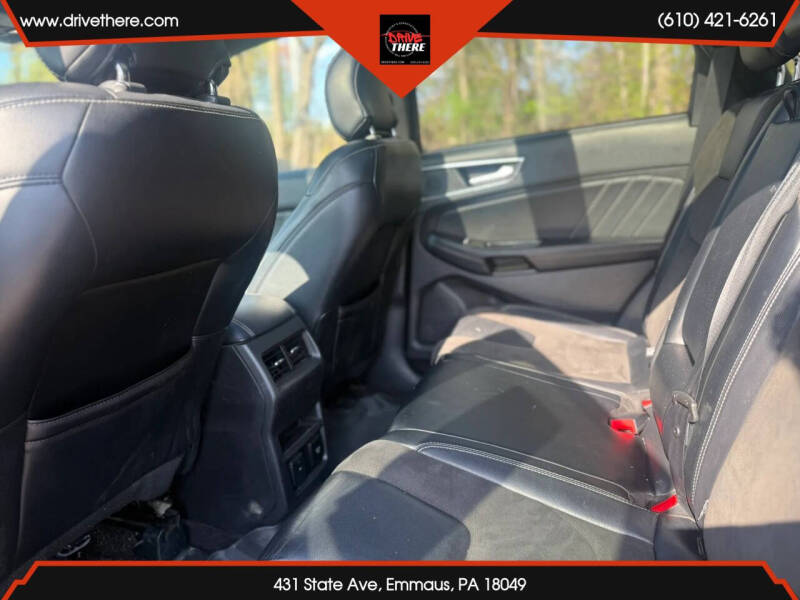 2019 Ford Edge ST