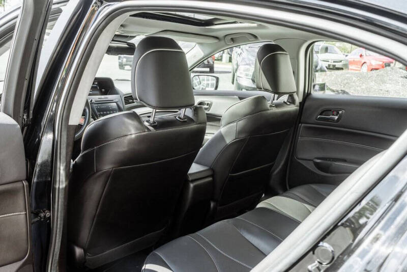 2022 Acura ILX w/Premium