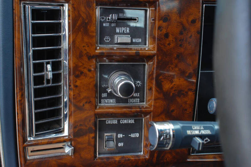 1990 Cadillac Brougham