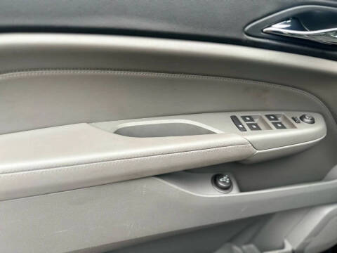 2011 Cadillac SRX Luxury Collection