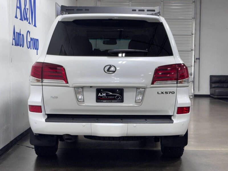 2015 Lexus LX 570