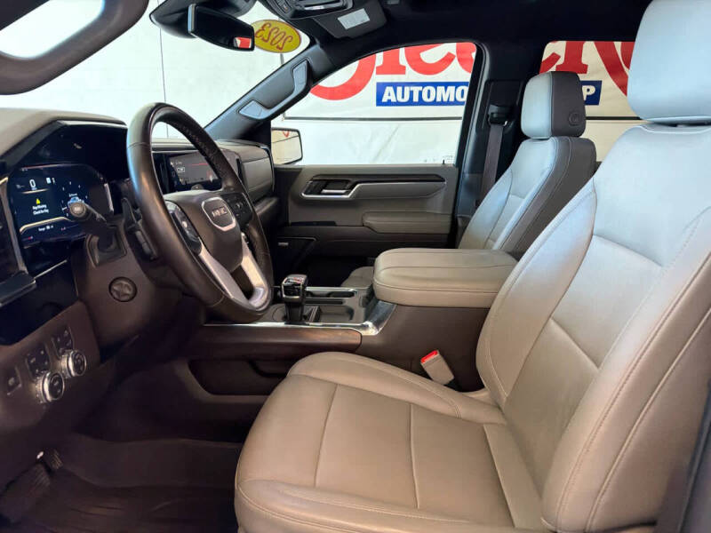 2023 GMC Sierra 1500