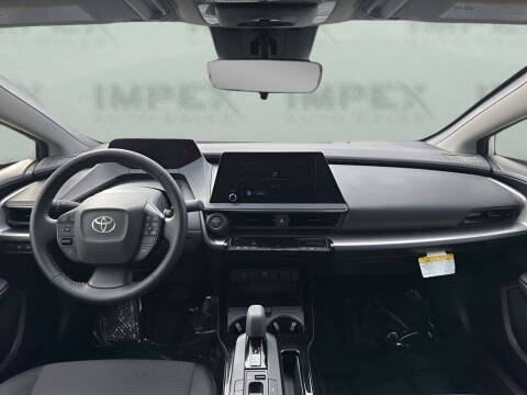 2025 Toyota Prius LE