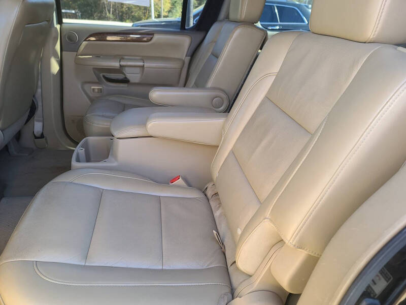 2013 Nissan Armada Platinum