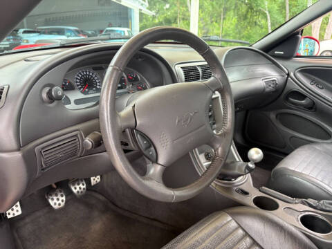 2003 Ford Mustang Mach 1 Premium