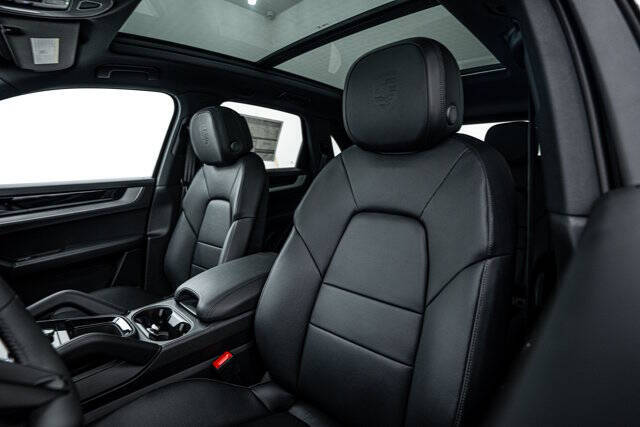 2025 Porsche Cayenne