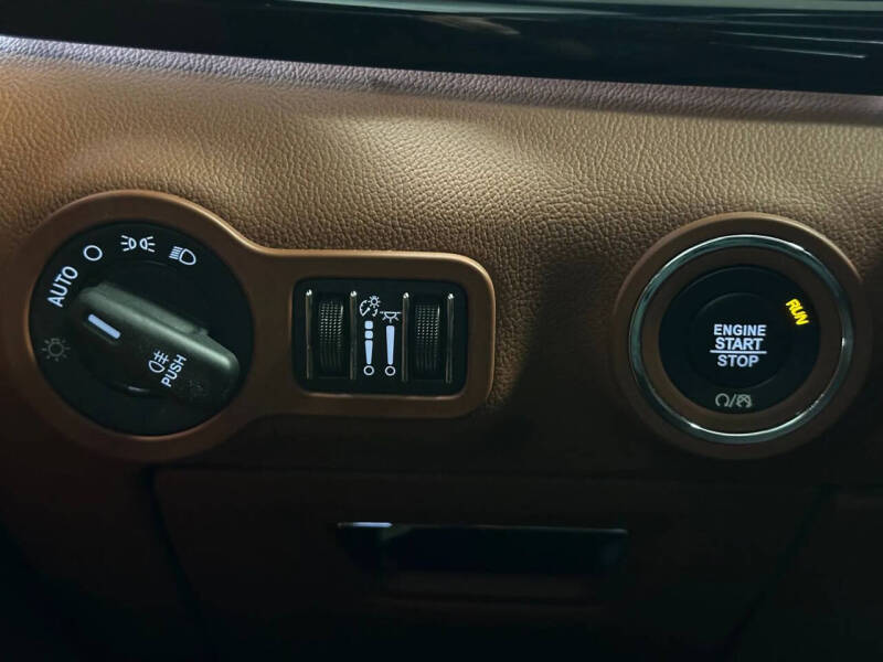 2022 Maserati Quattroporte Modena Q4