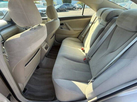 2009 Toyota Camry LE