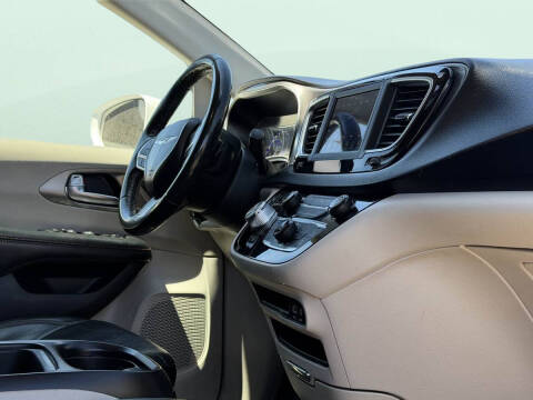 2020 Chrysler Pacifica Touring L