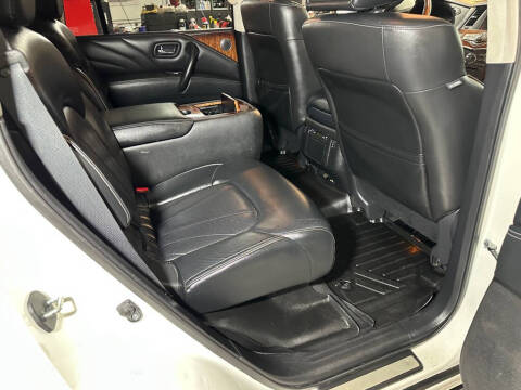2016 Infiniti QX80