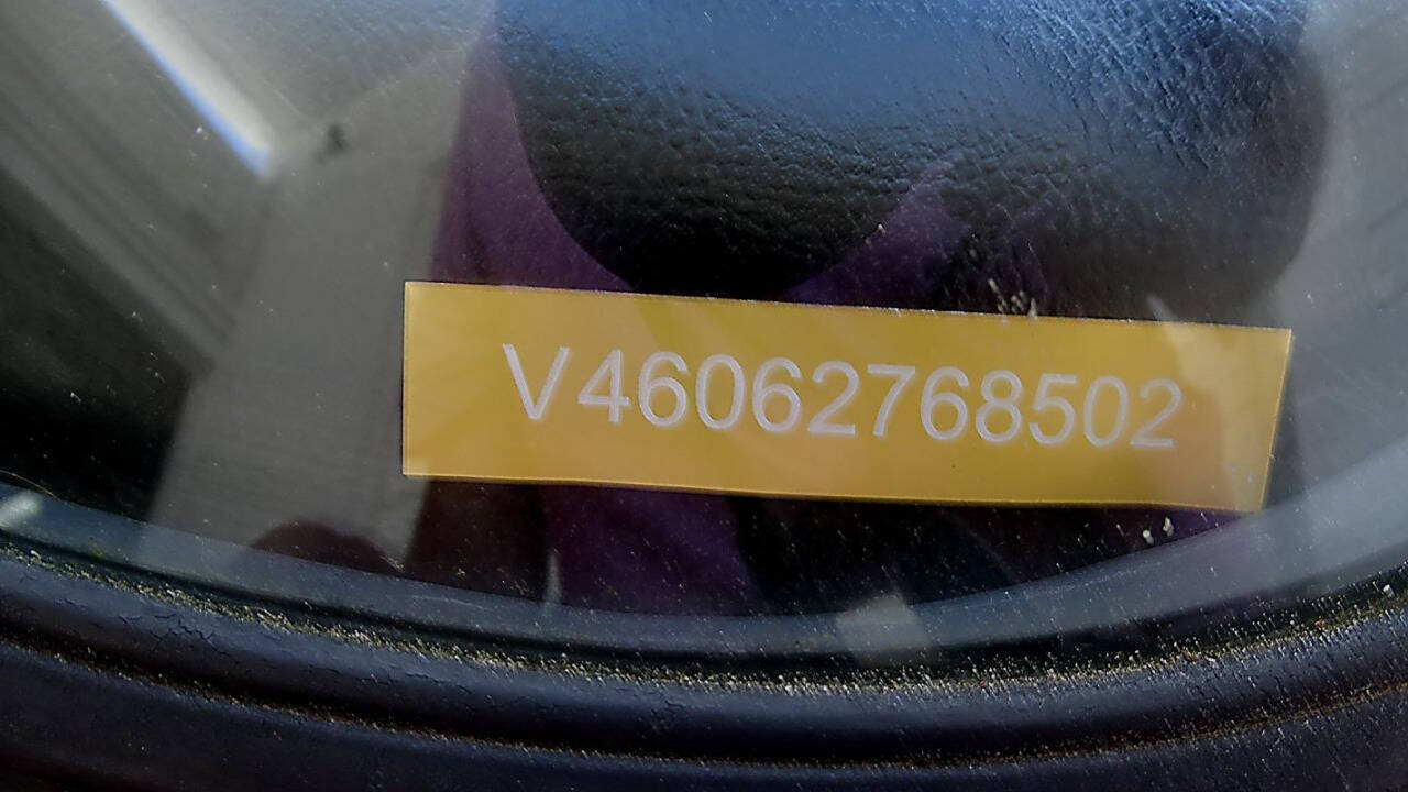 1999 valiente convertible 43