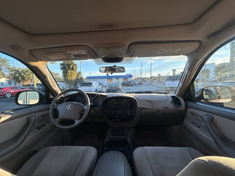 2007 Toyota Sequoia SR5