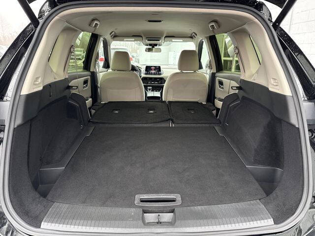 2024 Nissan Rogue SV
