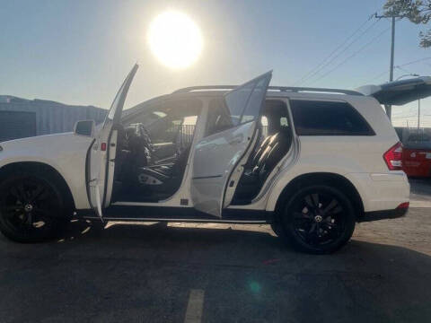 2012 Mercedes-Benz GL550