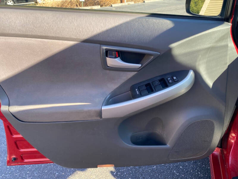 2010 Toyota Prius II