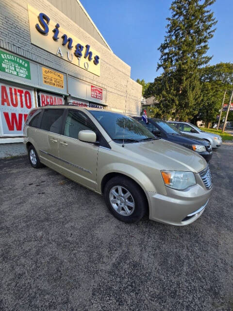 2011 Chrysler Town and Country for sale at SINGH'S AUTOGROUP LLC in Nelliston, NY