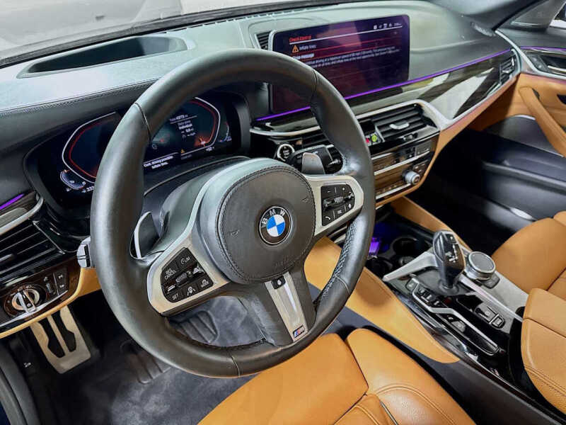 2022 BMW 5 Series M550i xDrive