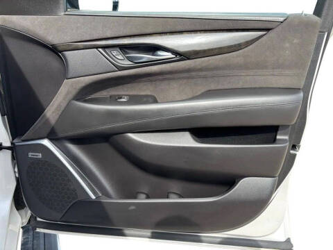 2020 Cadillac Escalade Platinum