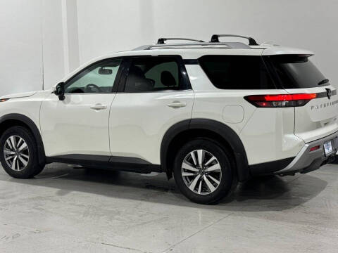 2022 Nissan Pathfinder