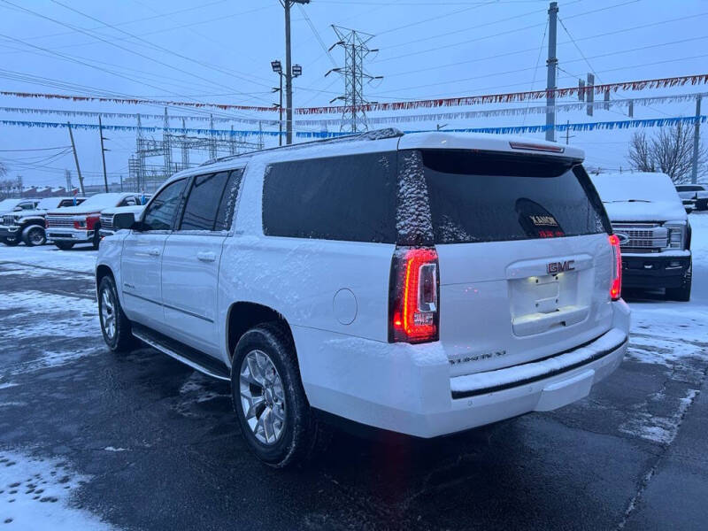 2016 GMC Yukon XL SLT
