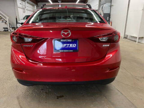 2018 Mazda MAZDA3 Touring