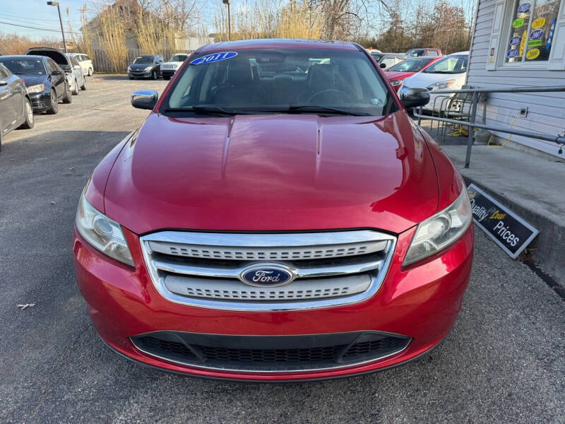 2011 Ford Taurus Limited photo 3