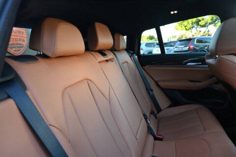 2023 BMW X4 xDrive30i