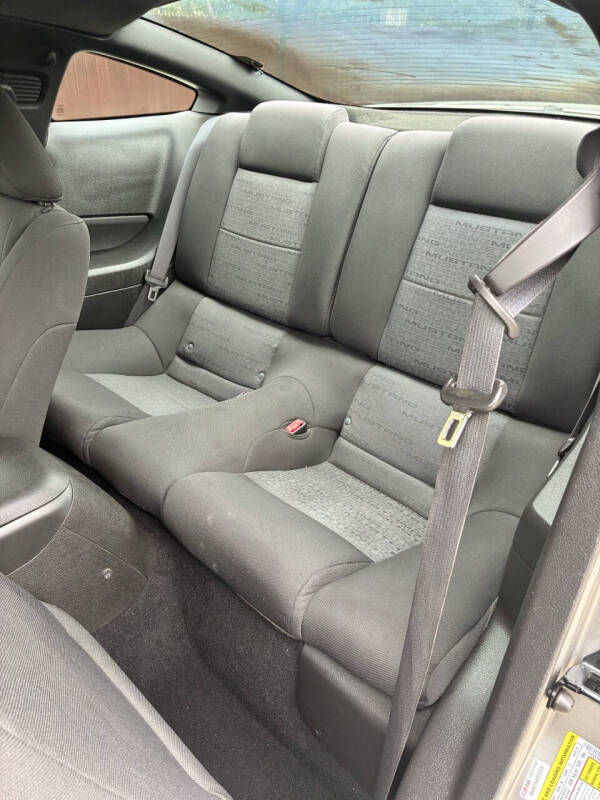 2009 Ford Mustang V6 Premium