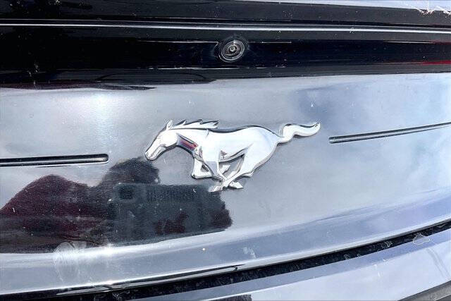 2021 Ford Mustang EcoBoost