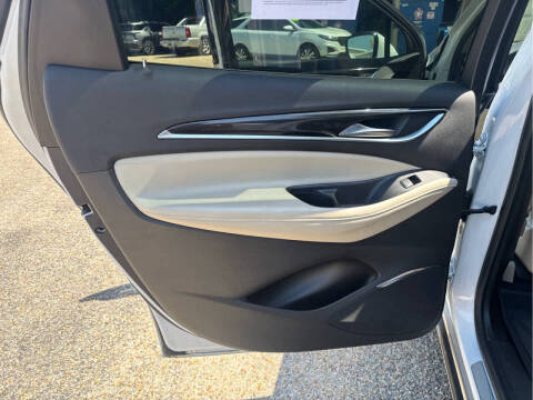2021 Buick Enclave Essence