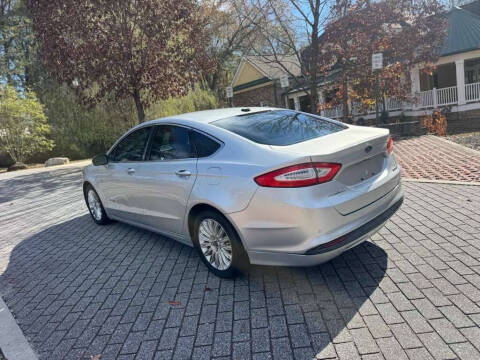2013 Ford Fusion Hybrid SE